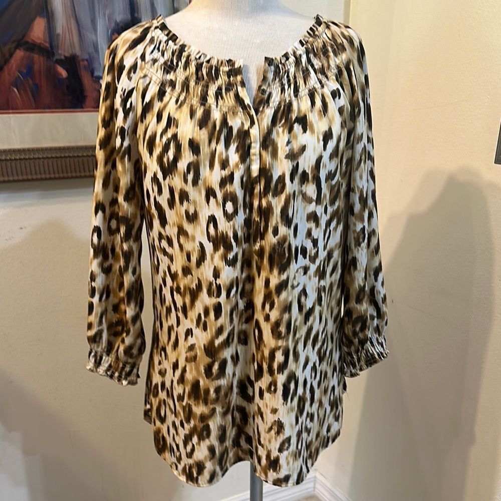 Chico’s Leopard Print Women's Top.      Size 2-Large